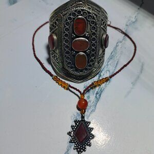 Black Friday Beaded Chain Pendant Necklace with Cuff Bracelet